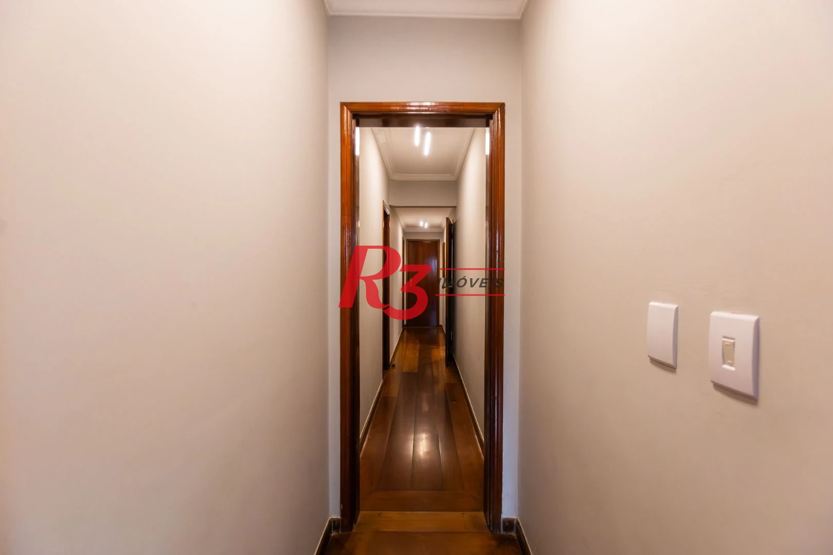 Apartamento com 4 dormitórios à venda, 221 m² por R$ 1.300.000,00 - Ponta da Praia - Santos/SP