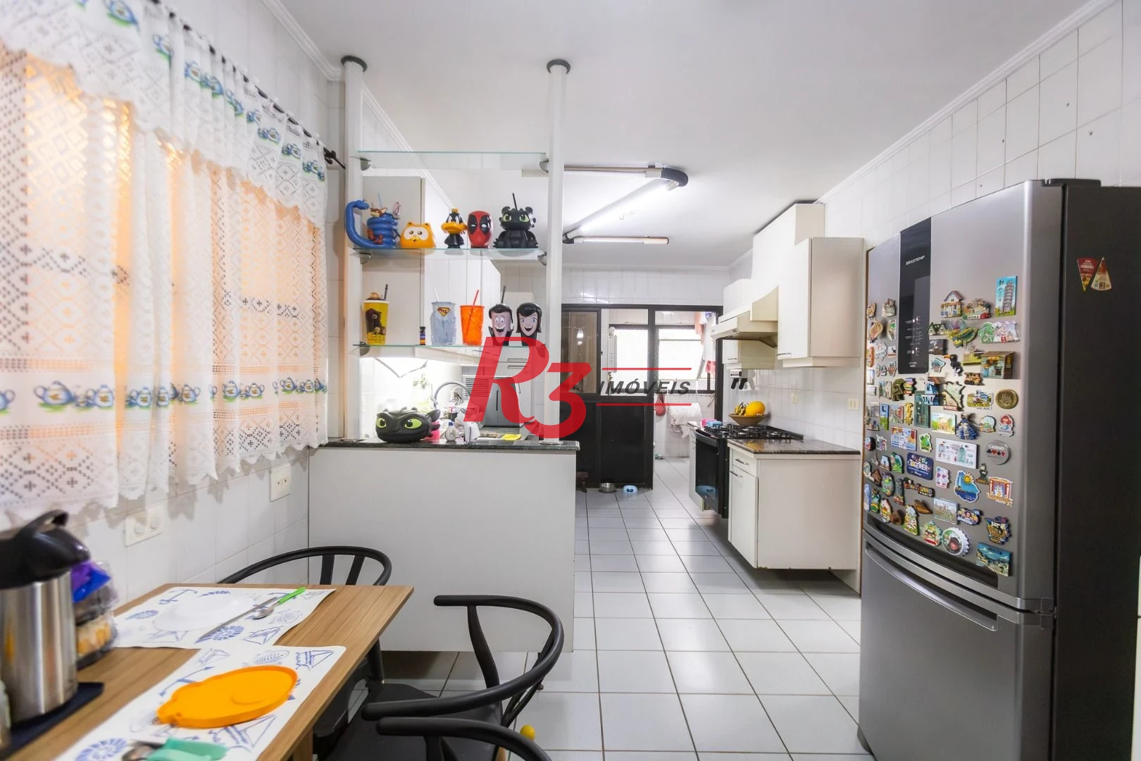 Apartamento com 4 dormitórios à venda, 221 m² por R$ 1.300.000,00 - Ponta da Praia - Santos/SP