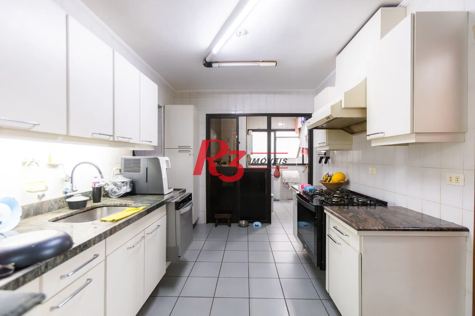Apartamento com 4 dormitórios à venda, 221 m² por R$ 1.300.000,00 - Ponta da Praia - Santos/SP