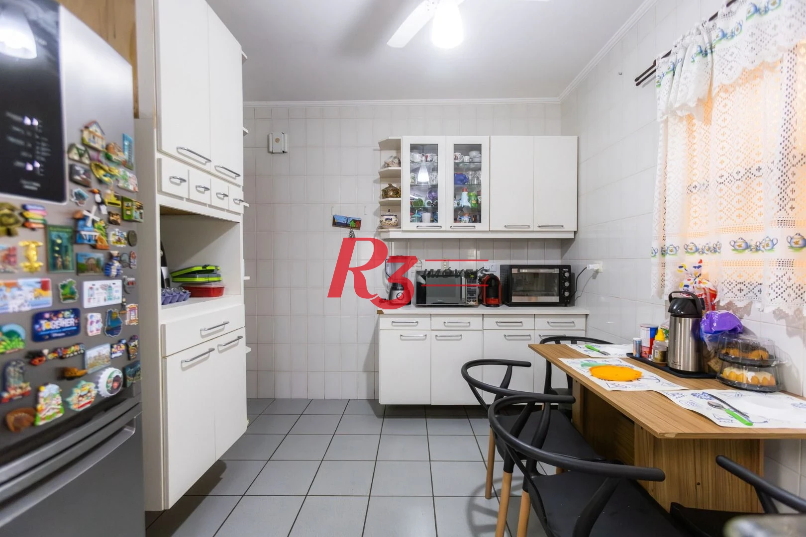 Apartamento com 4 dormitórios à venda, 221 m² por R$ 1.300.000,00 - Ponta da Praia - Santos/SP