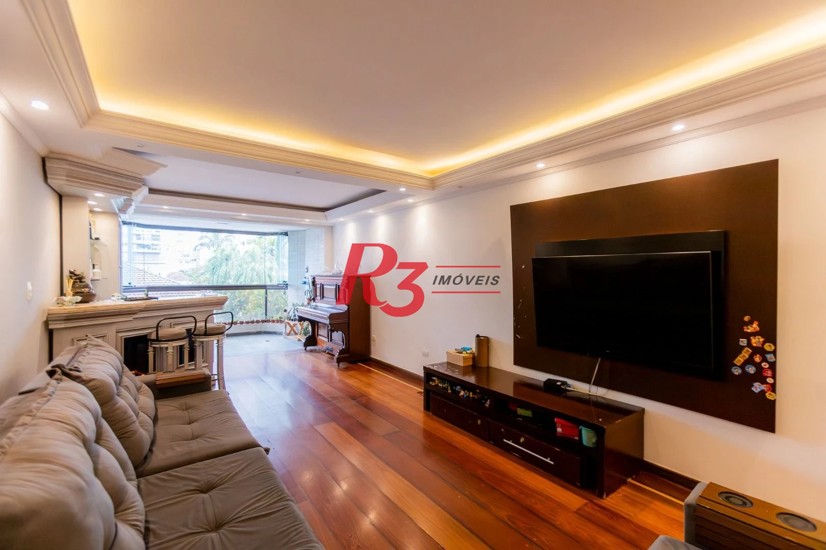 Apartamento com 4 dormitórios à venda, 221 m² por R$ 1.300.000,00 - Ponta da Praia - Santos/SP