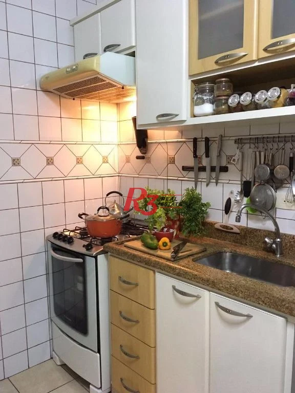Sobrado com 3 dormitórios à venda, 160 m² - Itararé - São Vicente/SP