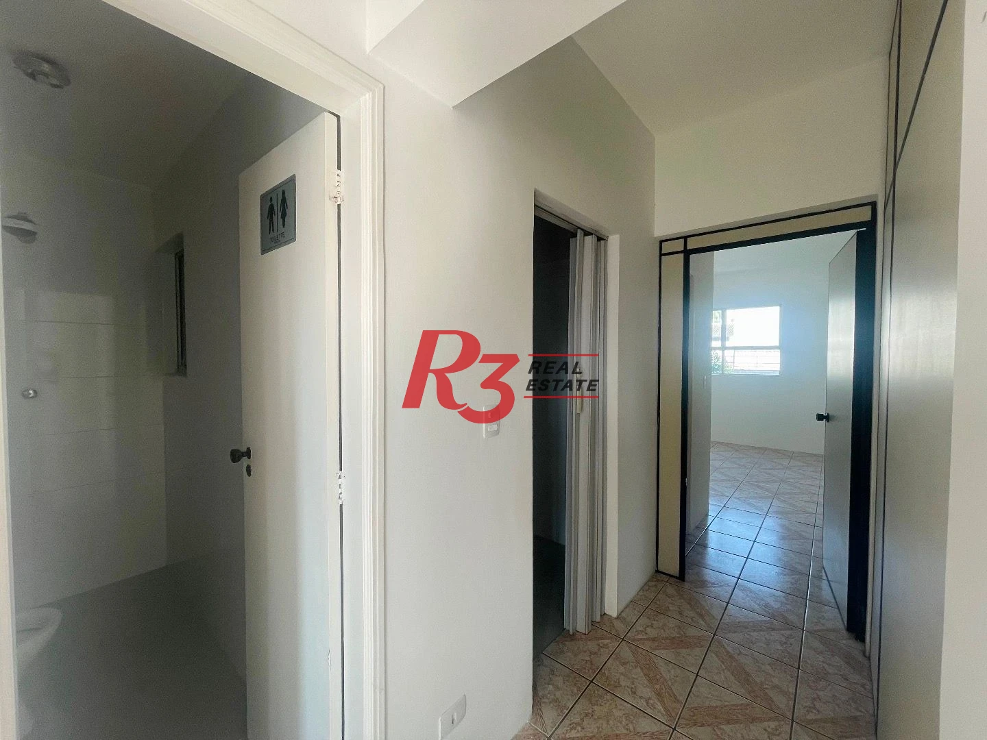 Sala, 73 m² - venda por R$ 350.000,00 ou aluguel por R$ 3.000,00/mês - Vila Belmiro - Santos/SP