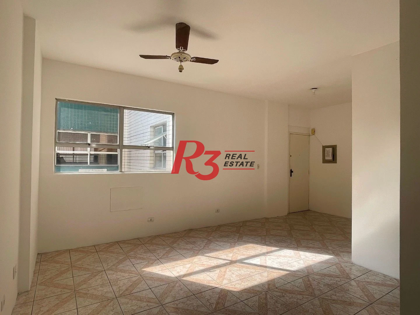 Sala, 73 m² - venda por R$ 350.000,00 ou aluguel por R$ 3.000,00/mês - Vila Belmiro - Santos/SP
