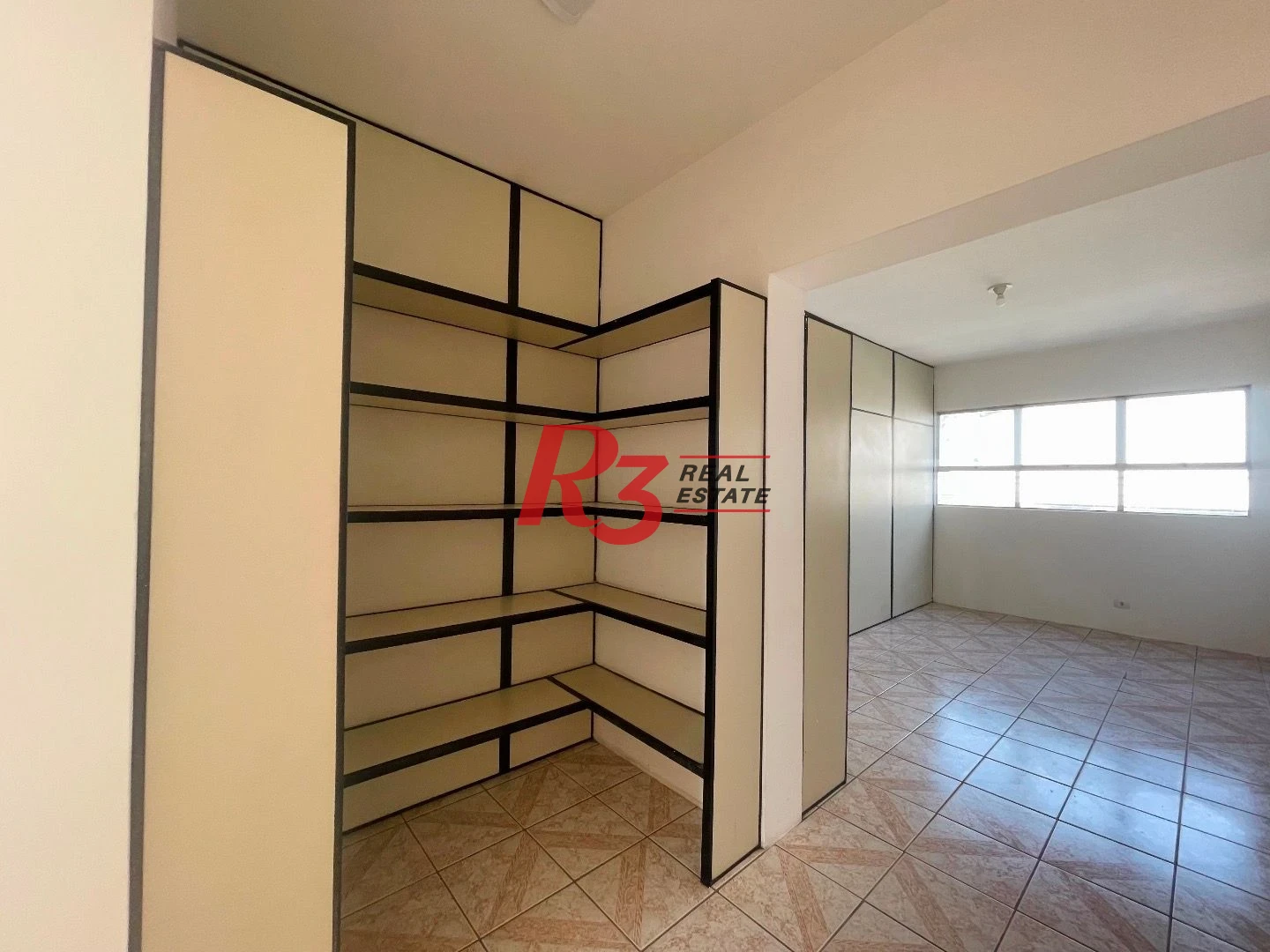 Sala, 73 m² - venda por R$ 350.000,00 ou aluguel por R$ 3.000,00/mês - Vila Belmiro - Santos/SP