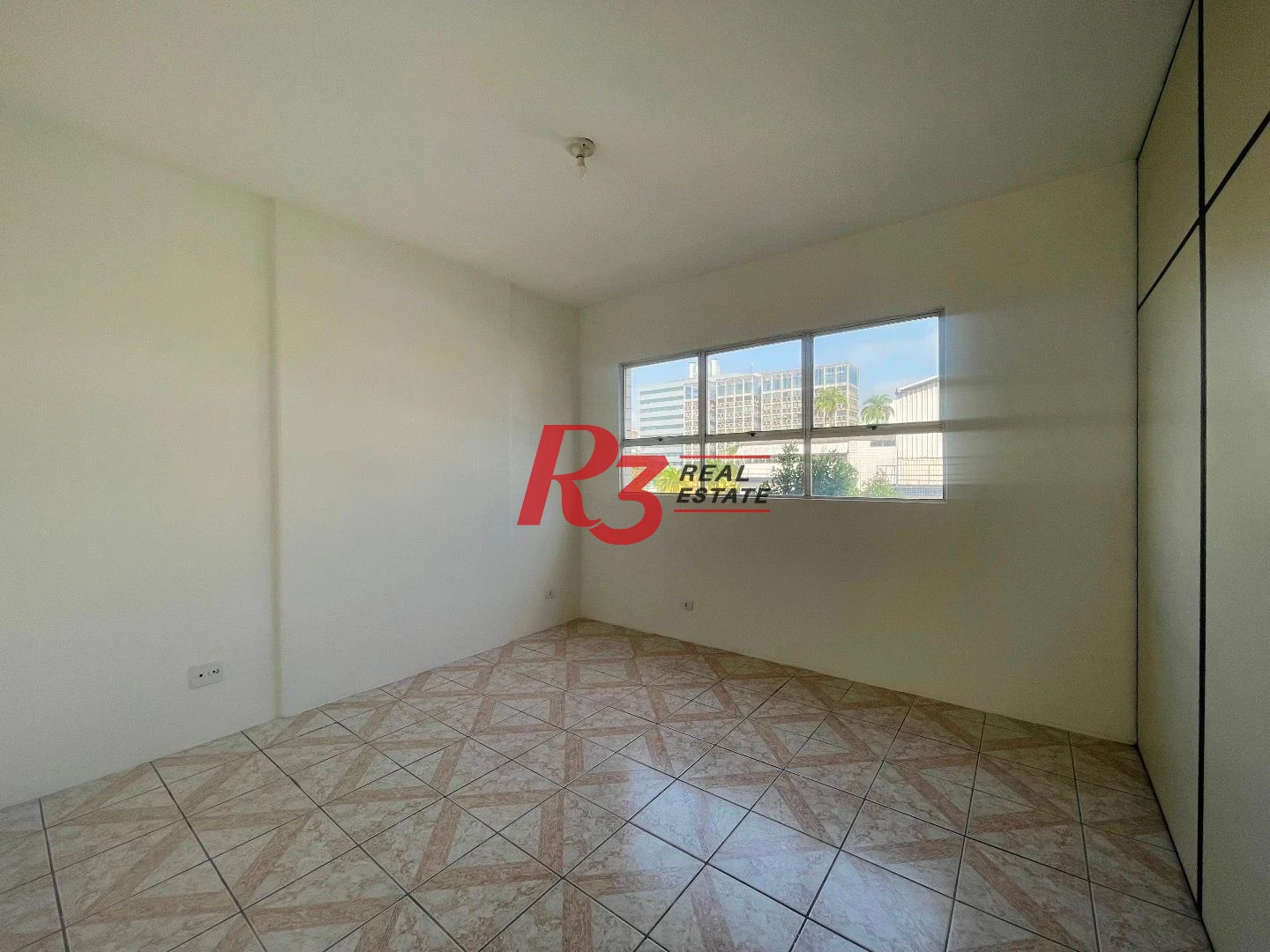 Sala, 73 m² - venda por R$ 350.000,00 ou aluguel por R$ 3.000,00/mês - Vila Belmiro - Santos/SP
