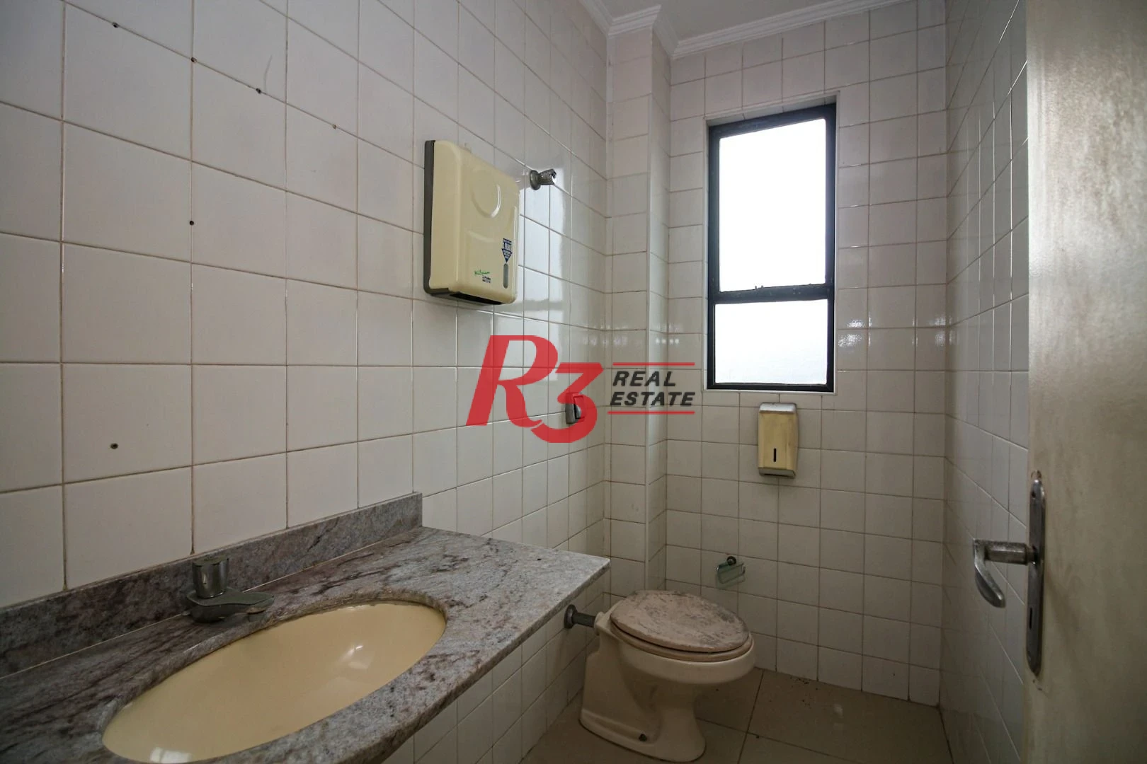 Sala à venda, 122 m² por R$ 800.000,00 - Gonzaga - Santos/SP