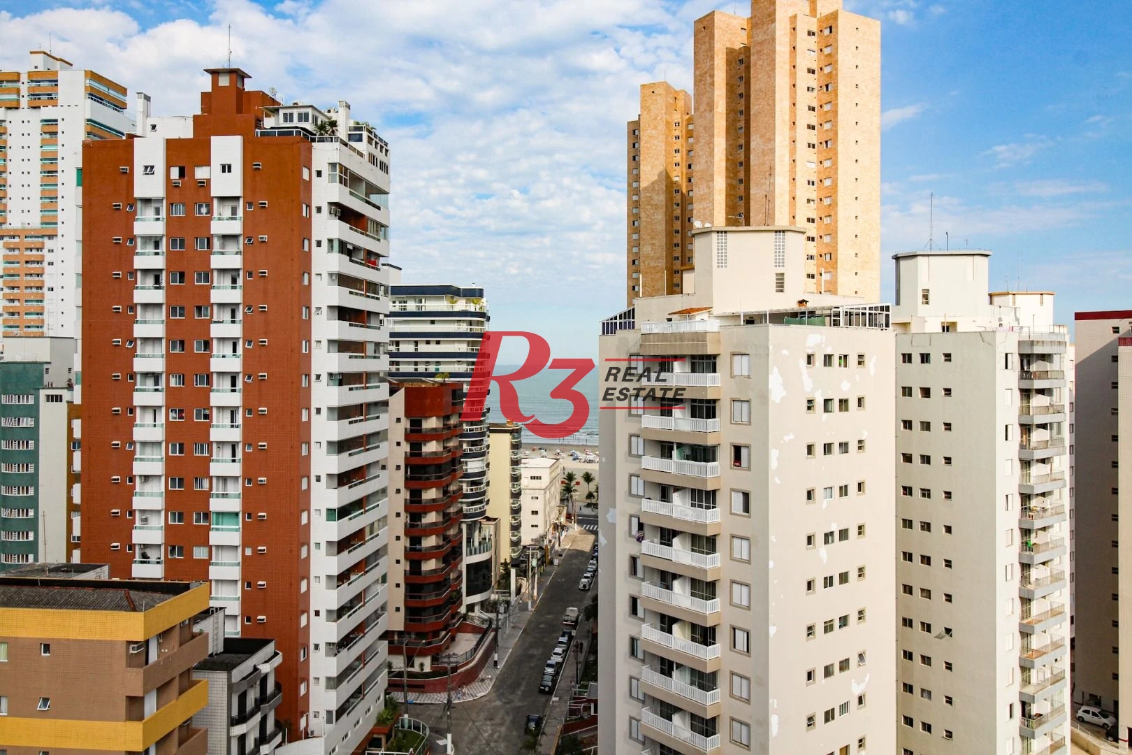 Cobertura com 4 dormitórios à venda, 800 m² por R$ 4.000.000,00 - Vila Guilhermina - Praia Grande/SP