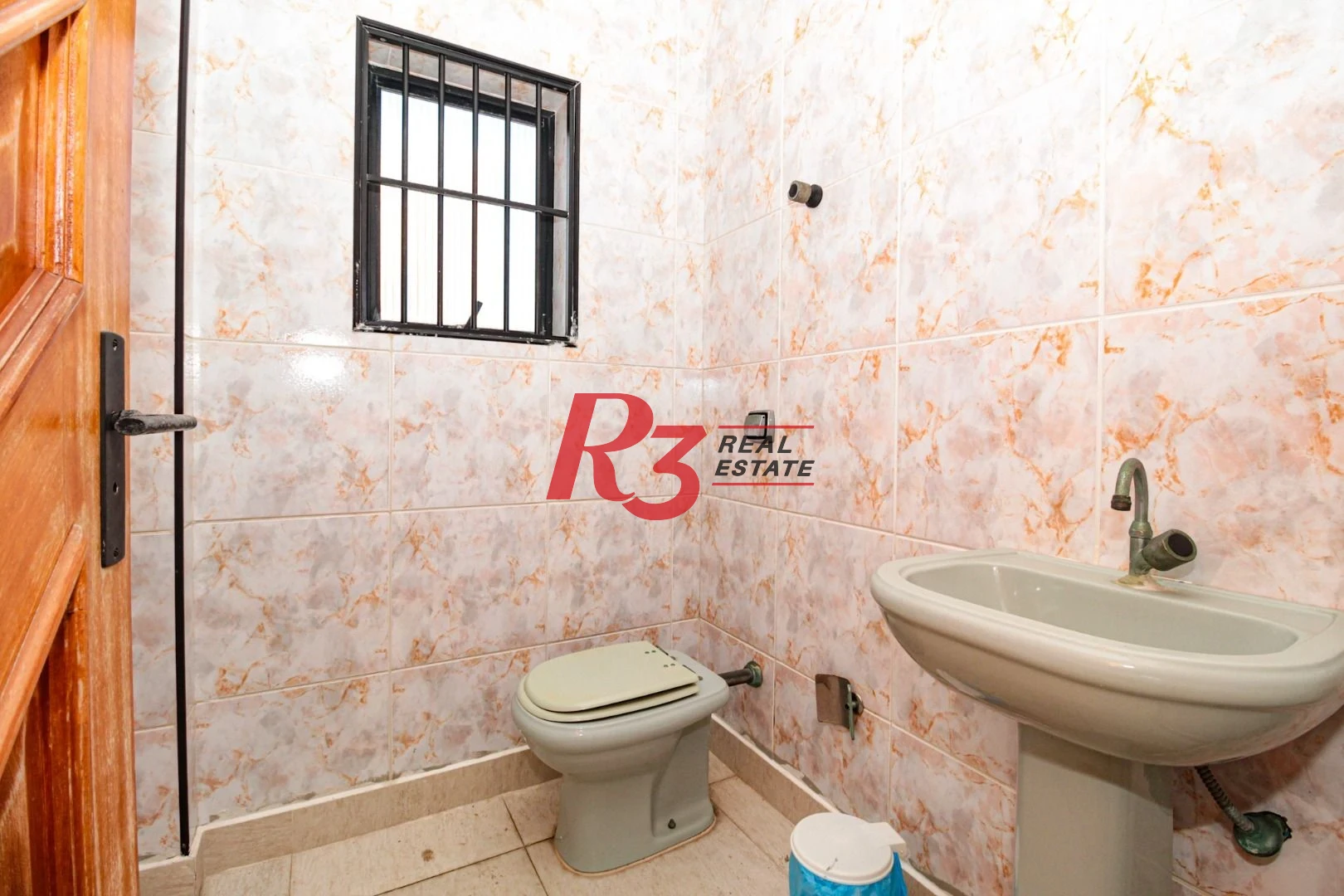 Cobertura com 4 dormitórios à venda, 800 m² por R$ 4.000.000,00 - Vila Guilhermina - Praia Grande/SP