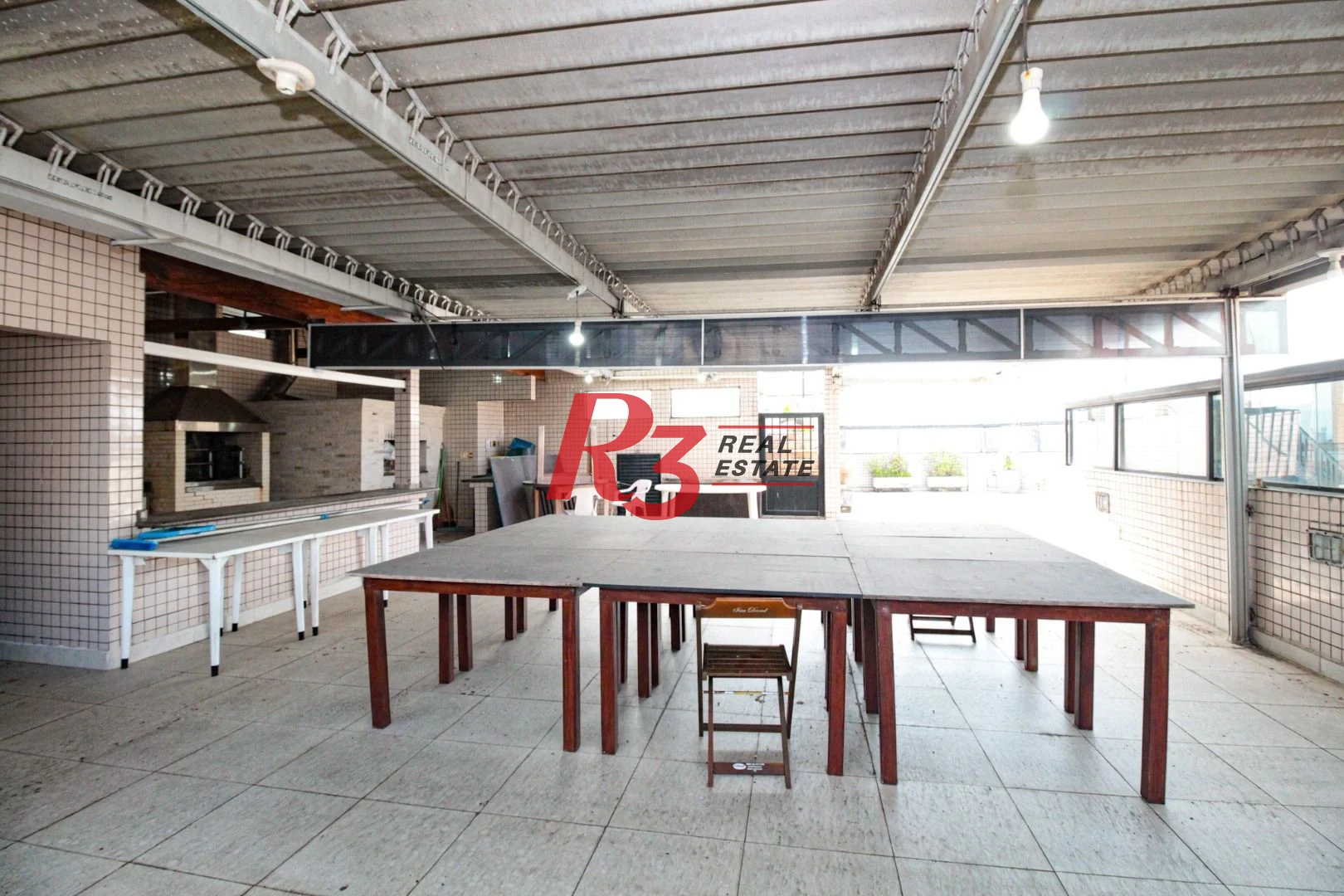 Cobertura com 4 dormitórios à venda, 800 m² por R$ 4.000.000,00 - Vila Guilhermina - Praia Grande/SP