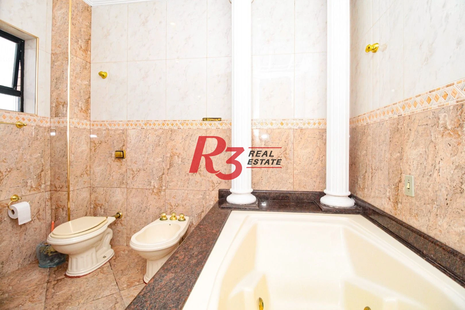 Cobertura com 4 dormitórios à venda, 800 m² por R$ 4.000.000,00 - Vila Guilhermina - Praia Grande/SP