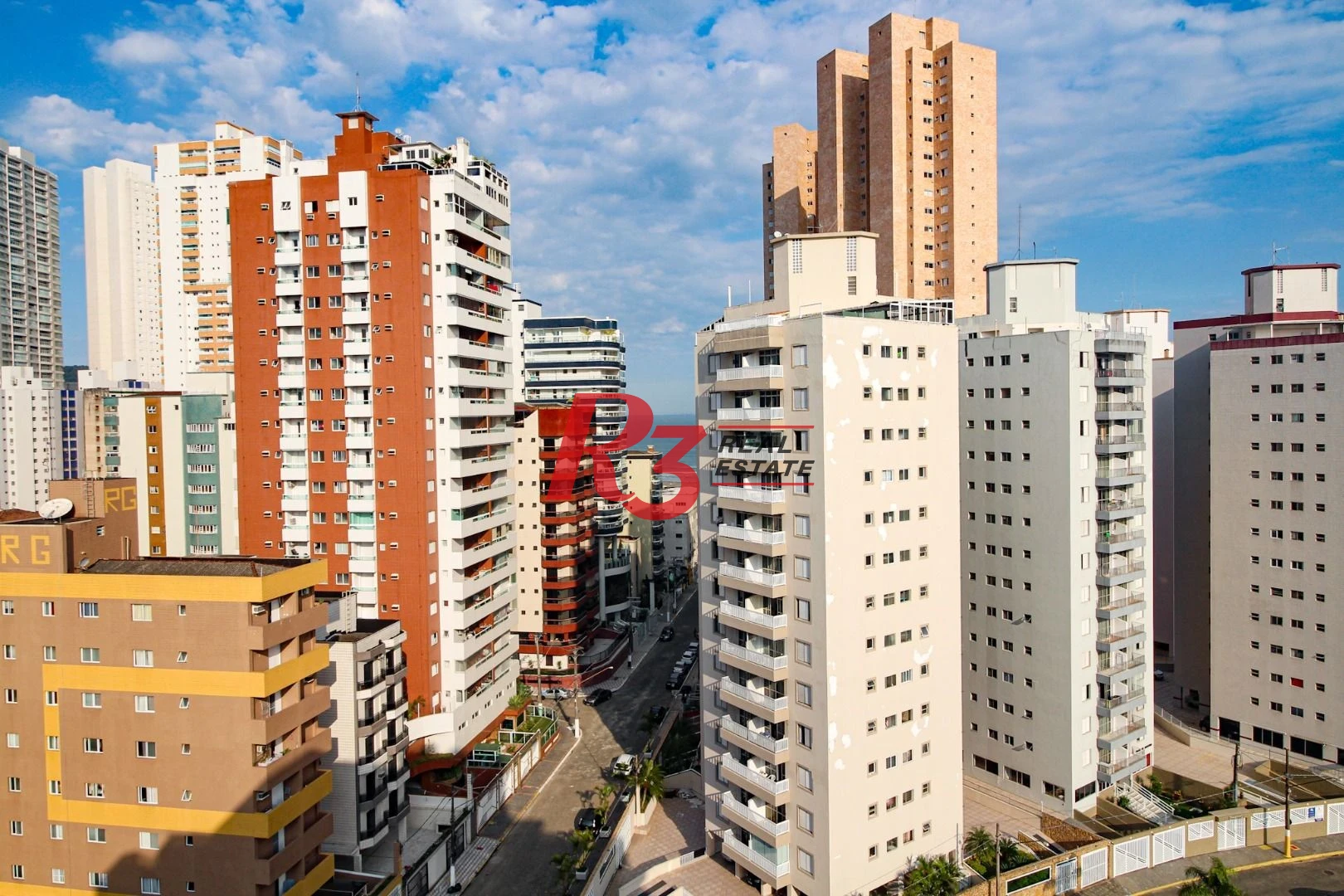 Cobertura com 4 dormitórios à venda, 800 m² por R$ 4.000.000,00 - Vila Guilhermina - Praia Grande/SP