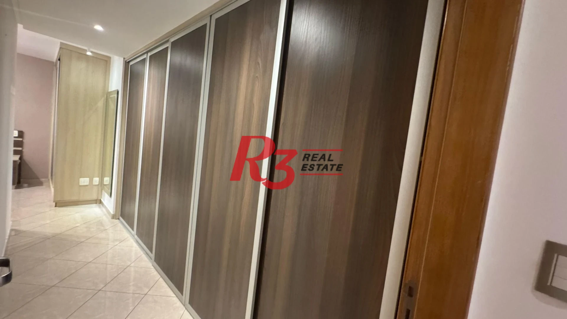 Apartamento à venda, 161 m² por R$ 1.590.000,00 - Gonzaga - Santos/SP