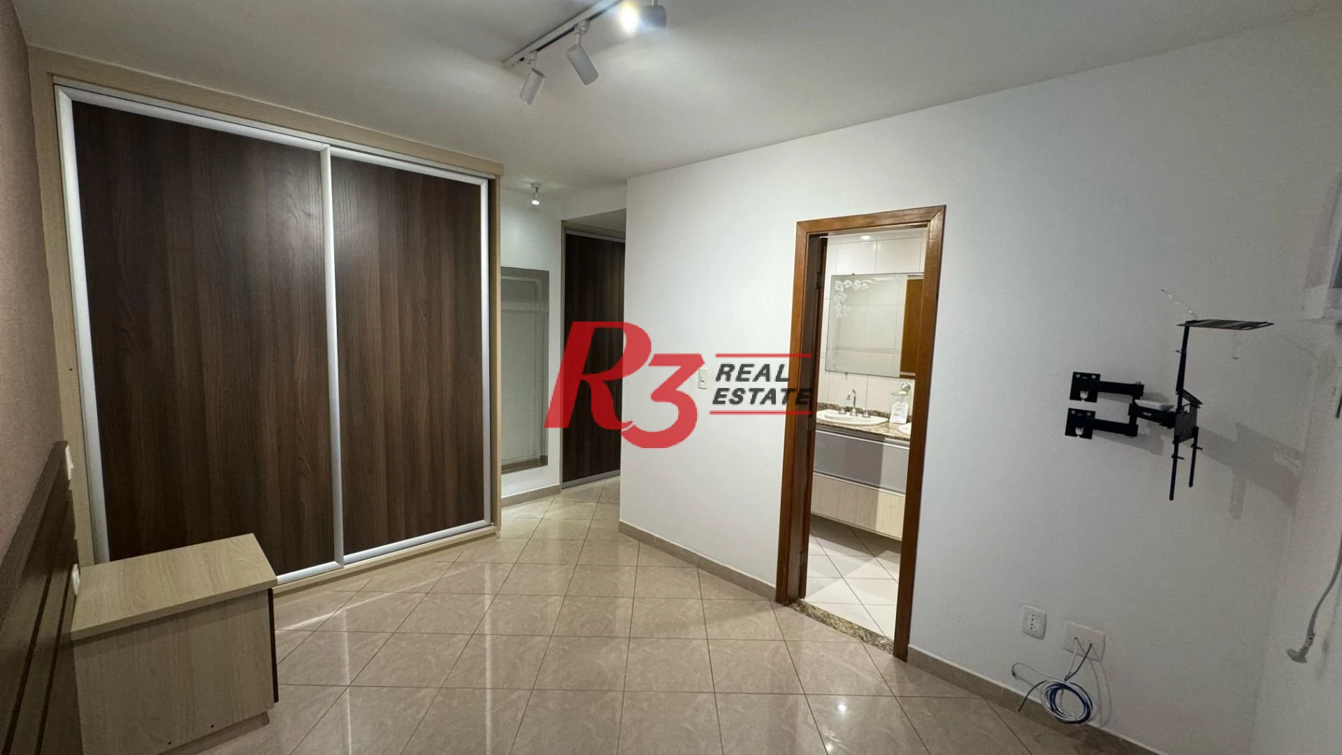 Apartamento à venda, 161 m² por R$ 1.590.000,00 - Gonzaga - Santos/SP