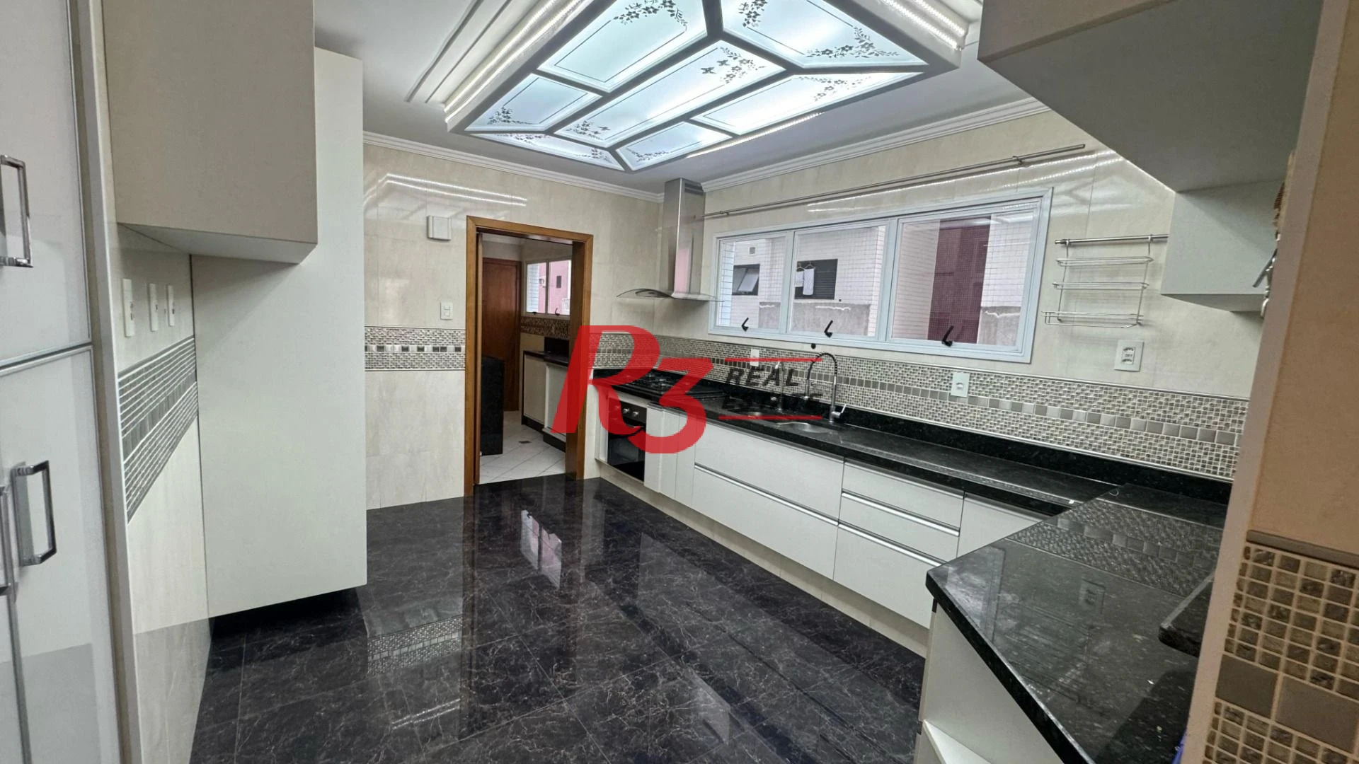 Apartamento à venda, 161 m² por R$ 1.590.000,00 - Gonzaga - Santos/SP
