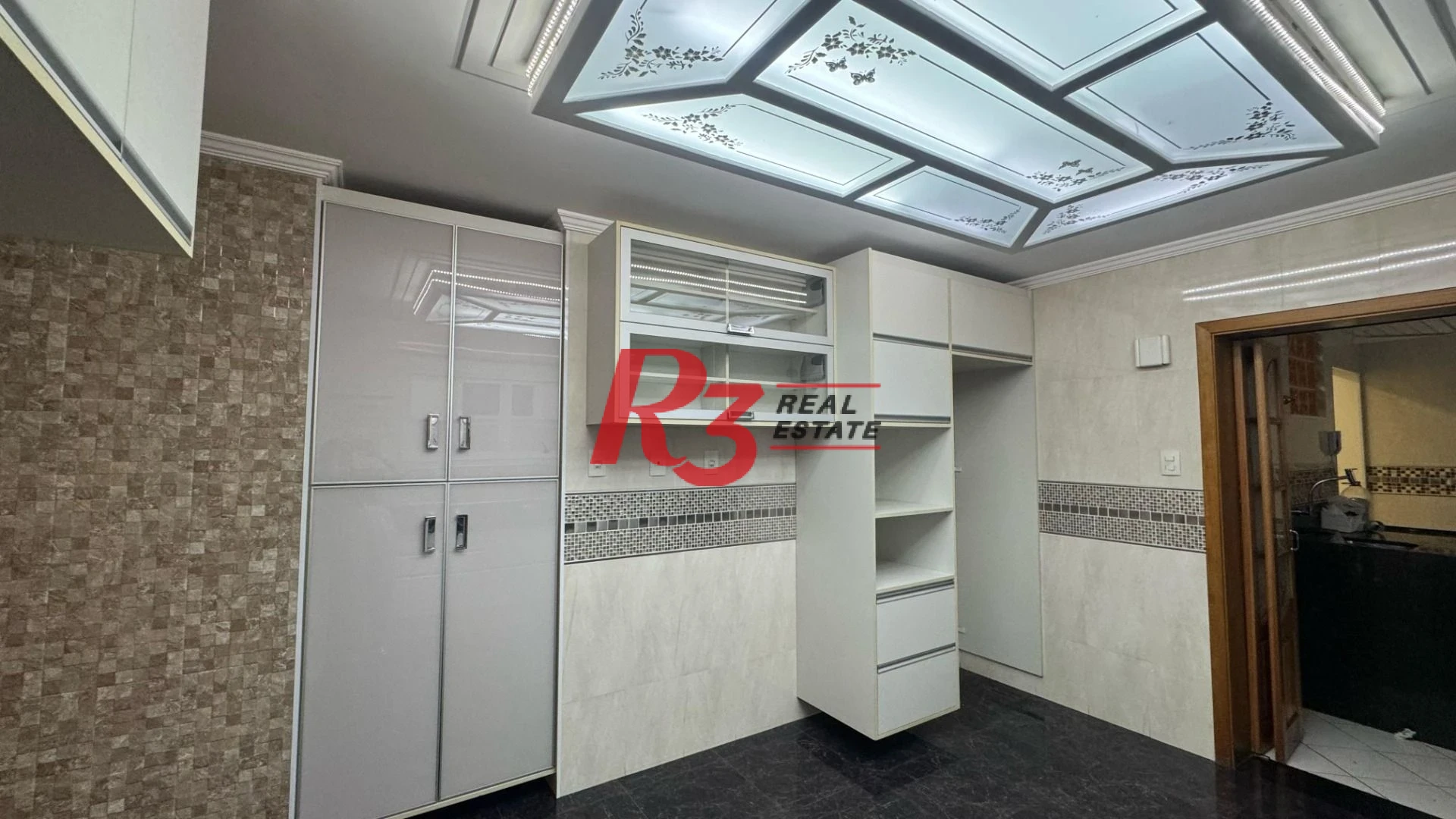Apartamento à venda, 161 m² por R$ 1.590.000,00 - Gonzaga - Santos/SP