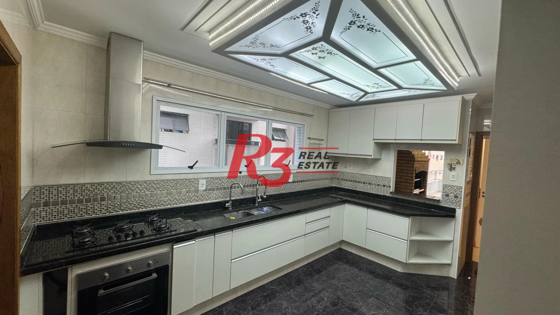 Apartamento à venda, 161 m² por R$ 1.590.000,00 - Gonzaga - Santos/SP
