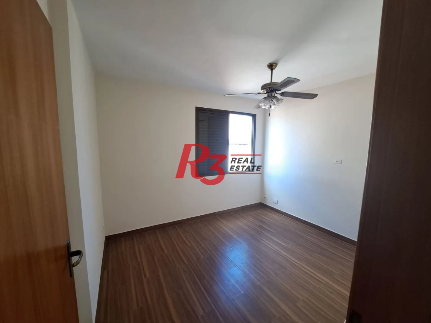 Apartamento com 2 dormitórios à venda, 130 m² por R$ 607.000,00 - Ponta da Praia - Santos/SP