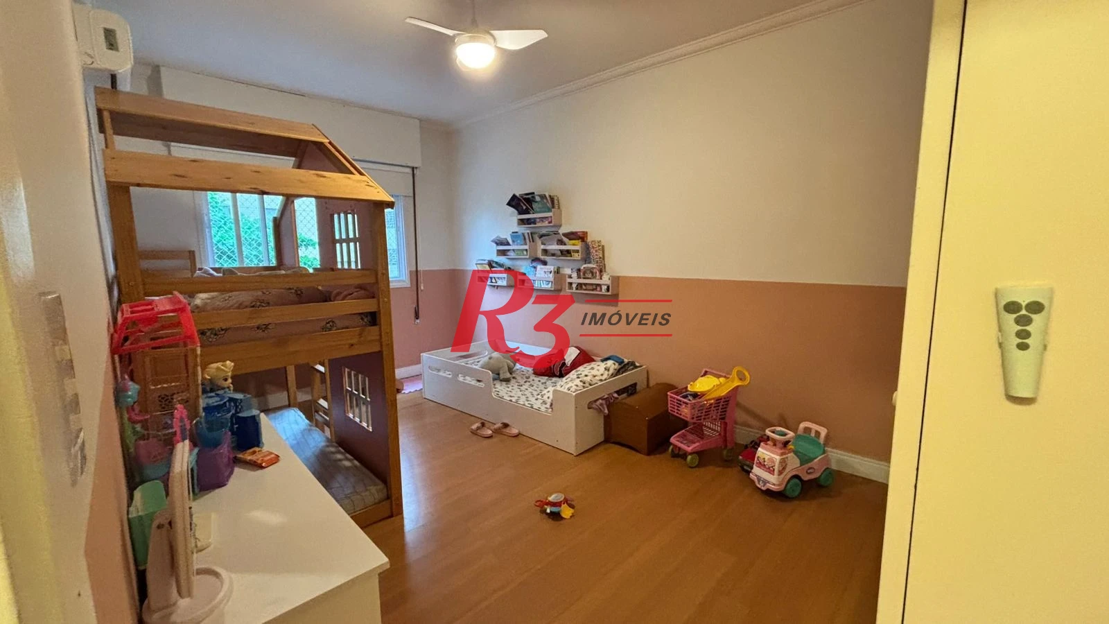 Apartamento com 3 dormitórios à venda, 157 m² por R$ 1.200.000,00 - Aparecida - Santos/SP