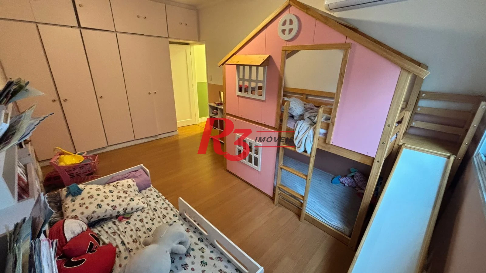 Apartamento com 3 dormitórios à venda, 157 m² por R$ 1.200.000,00 - Aparecida - Santos/SP