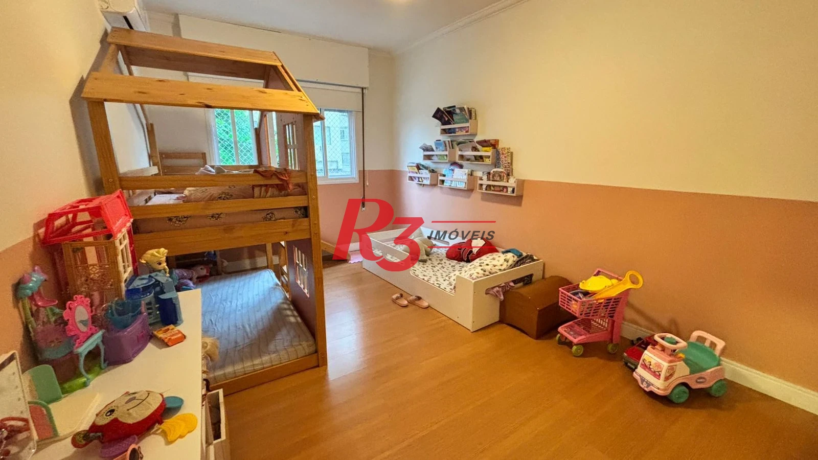 Apartamento com 3 dormitórios à venda, 157 m² por R$ 1.200.000,00 - Aparecida - Santos/SP