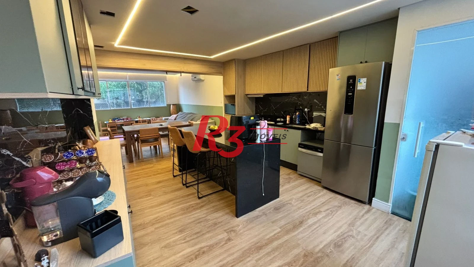 Apartamento com 3 dormitórios à venda, 157 m² por R$ 1.200.000,00 - Aparecida - Santos/SP