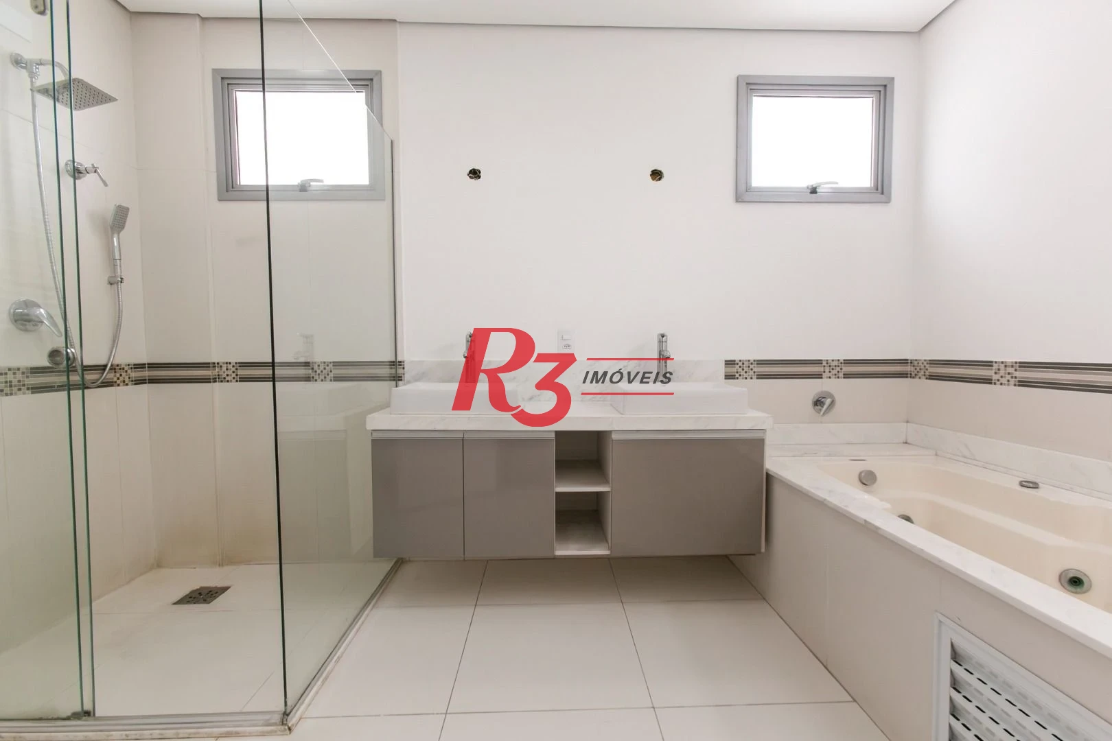 Apartamento com 4 dormitórios para alugar, 265 m² por R$ 25.000,00/mês - Boqueirão - Santos/SP