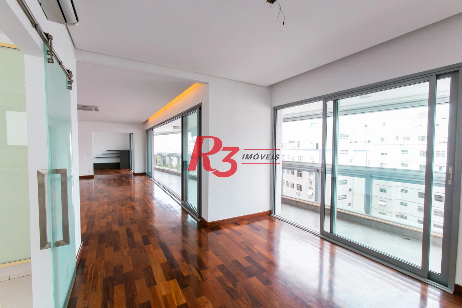 Apartamento com 4 dormitórios para alugar, 265 m² por R$ 25.000,00/mês - Boqueirão - Santos/SP