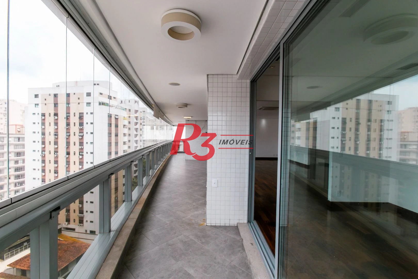 Apartamento com 4 dormitórios para alugar, 265 m² por R$ 25.000,00/mês - Boqueirão - Santos/SP