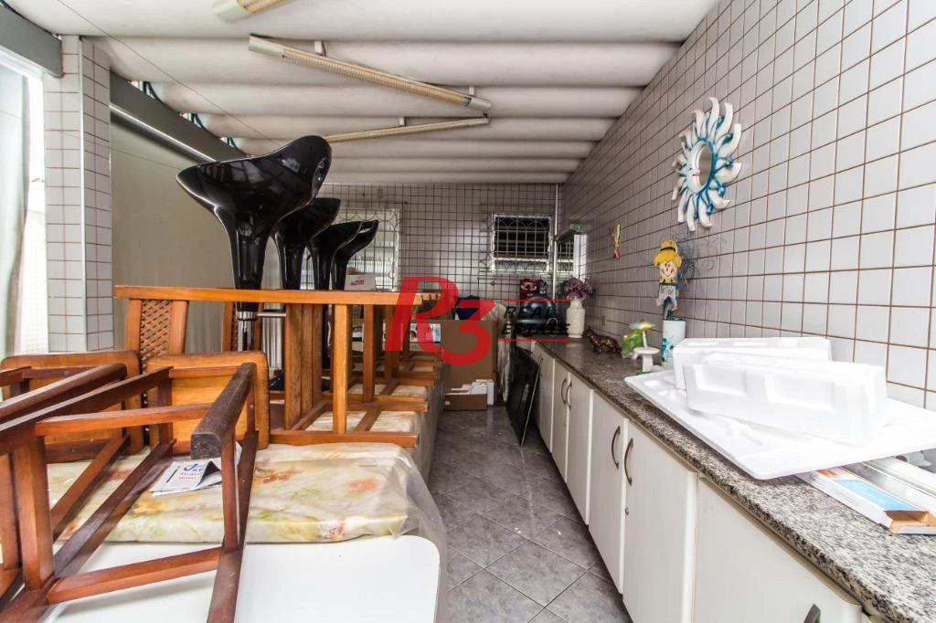Casa com 4 dormitórios à venda, 254 m² - Marapé - Santos/SP
