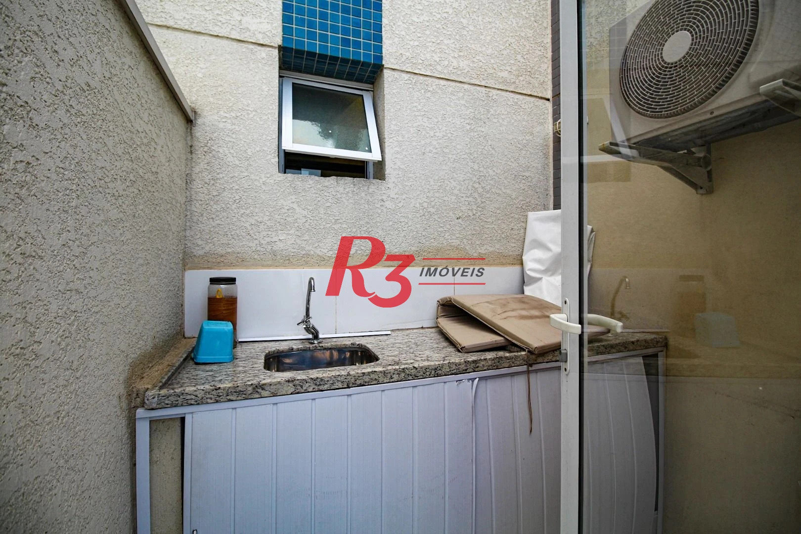 Apartamento Garden com 1 dormitório para alugar, 78 m² por R$ 5.050,00/mês - Ponta da Praia - Santos/SP