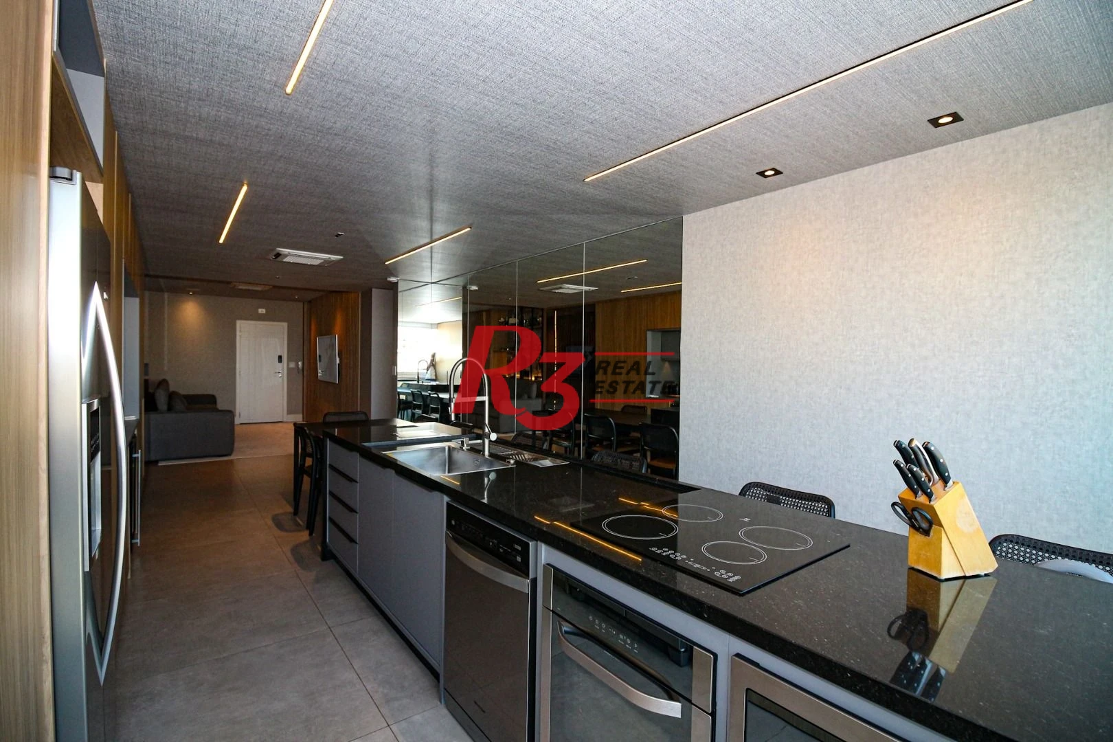 Apartamento à venda, 106 m² por R$ 2.350.000,00 - Aparecida - Santos/SP