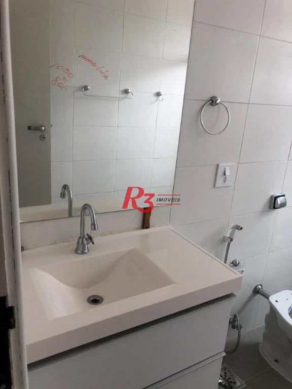 Apartamento com 3 dormitórios para alugar, 131 m² por R$ 4.800,02/mês - Embaré - Santos/SP