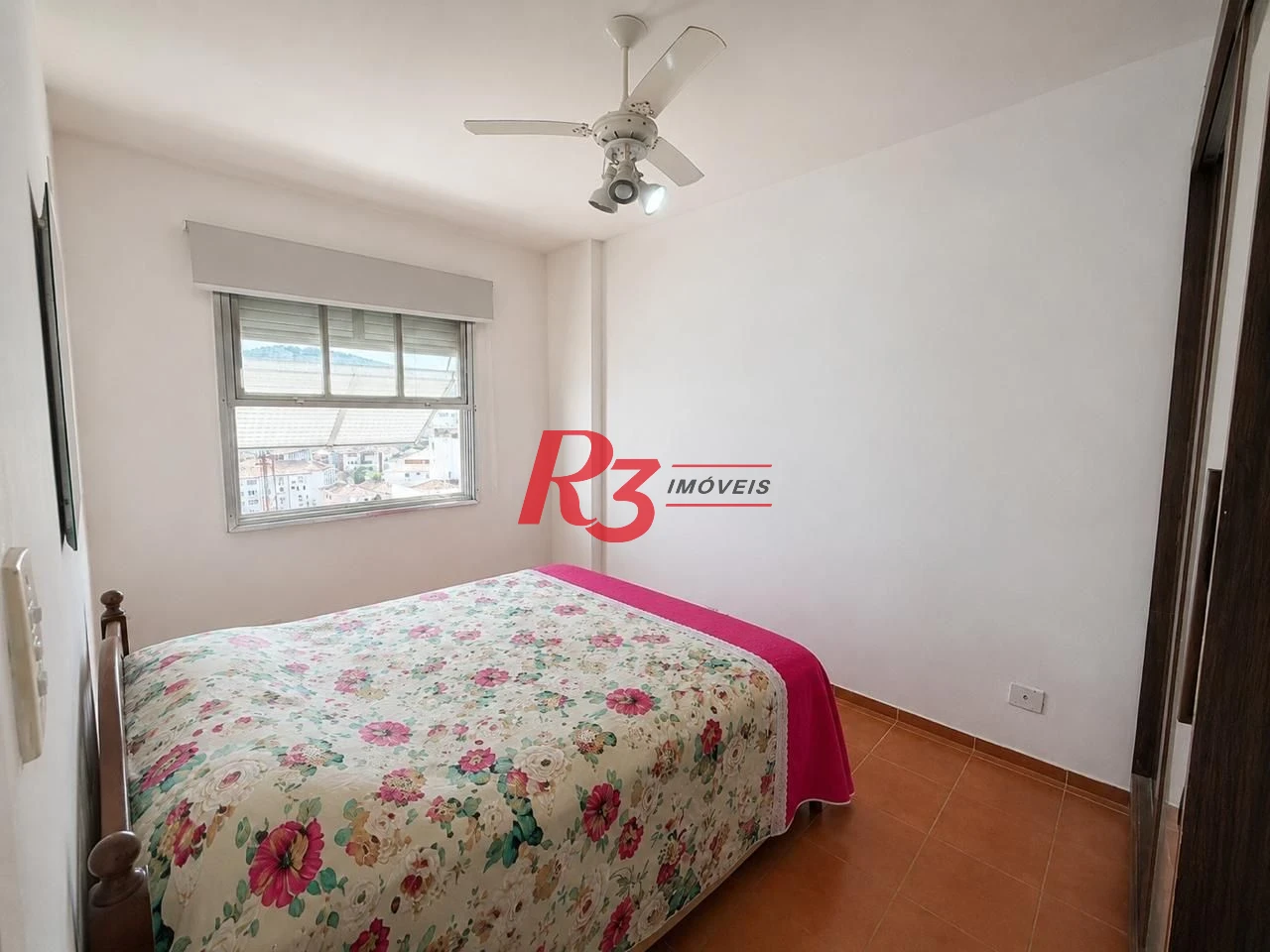 Apartamento com 2 dormitórios à venda, 100 m² por R$ 585.000,00 - José Menino - Santos/SP