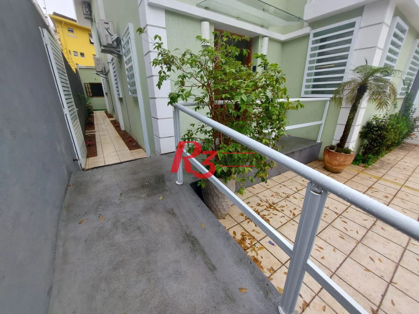 Casa com 3 dormitórios à venda, 300 m² por R$ 1.950.000,00 - Vila Belmiro - Santos/SP
