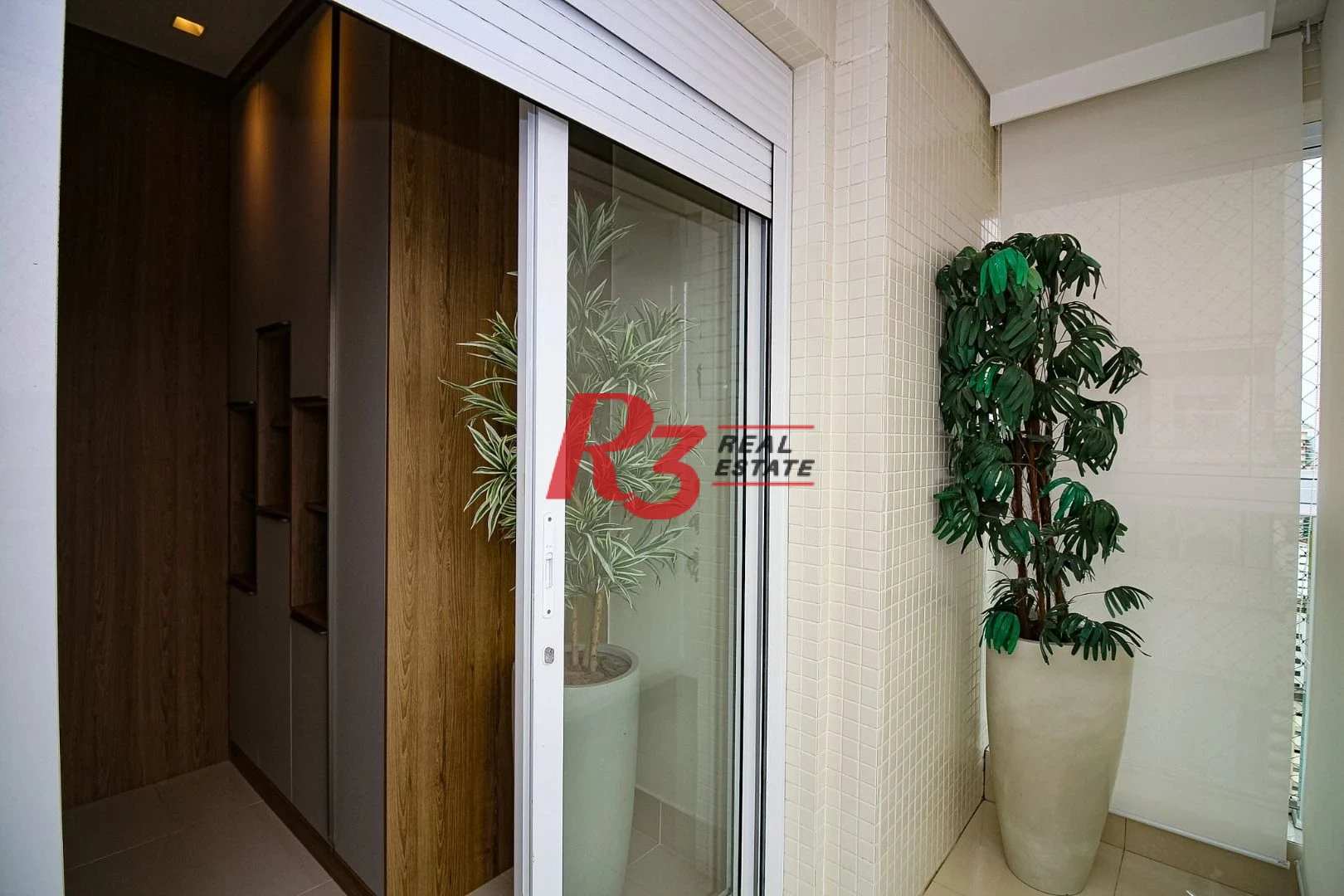 Apartamento com 3 dormitórios à venda, 170 m² por R$ 2.490.000,00 - Boqueirão - Santos/SP