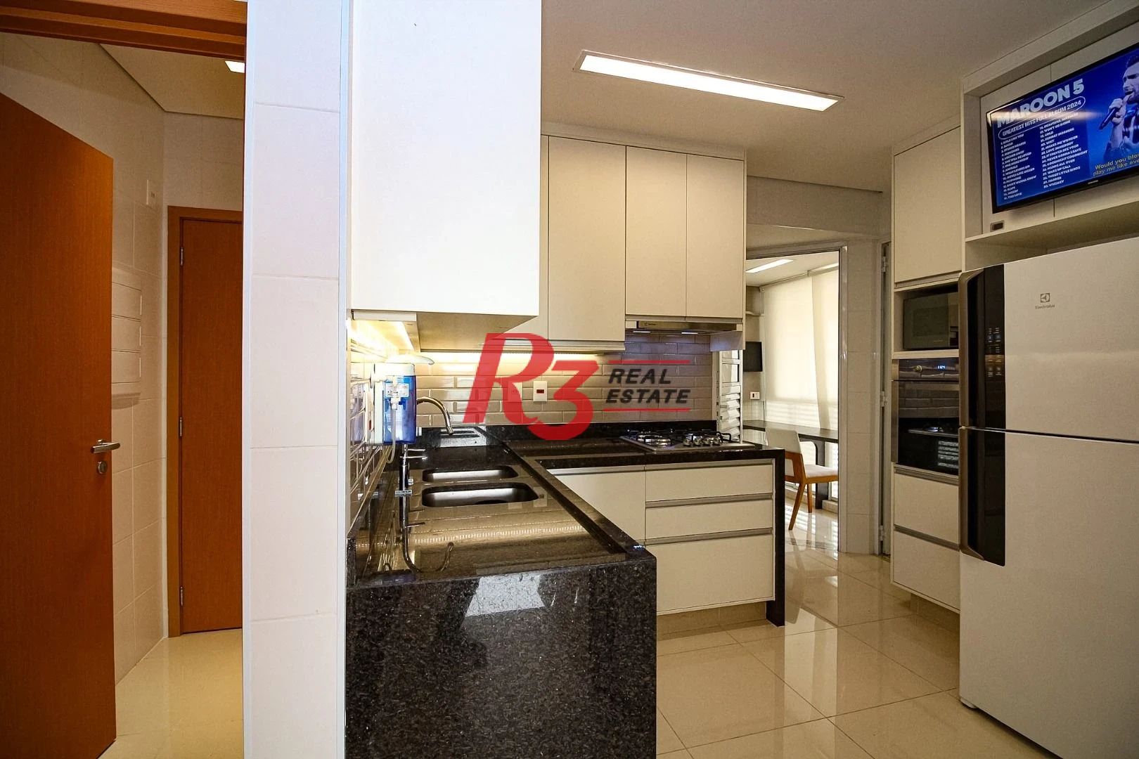 Apartamento com 3 dormitórios à venda, 170 m² por R$ 2.490.000,00 - Boqueirão - Santos/SP