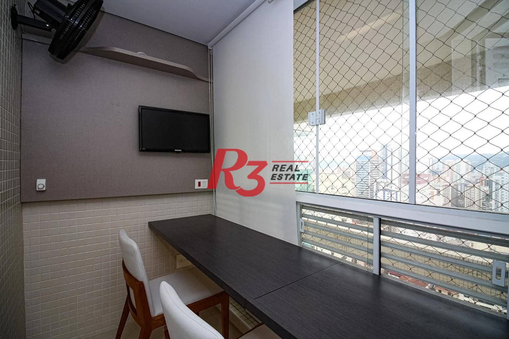 Apartamento com 3 dormitórios à venda, 170 m² por R$ 2.490.000,00 - Boqueirão - Santos/SP