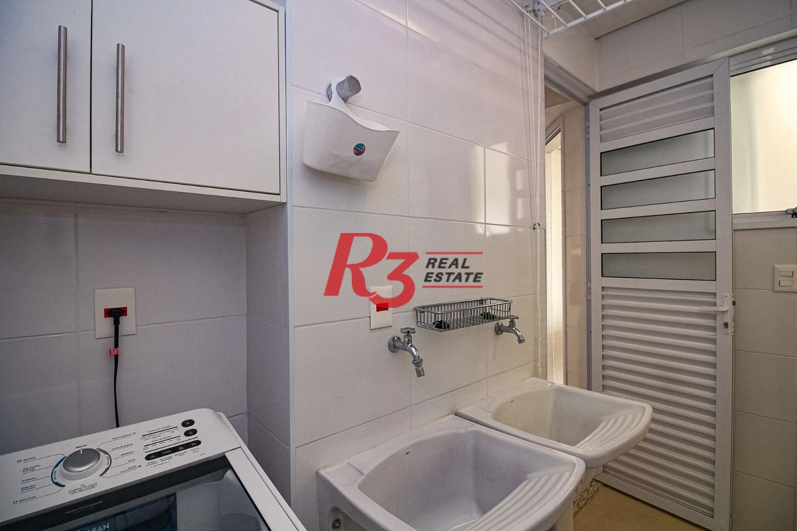 Apartamento com 3 dormitórios à venda, 170 m² por R$ 2.490.000,00 - Boqueirão - Santos/SP