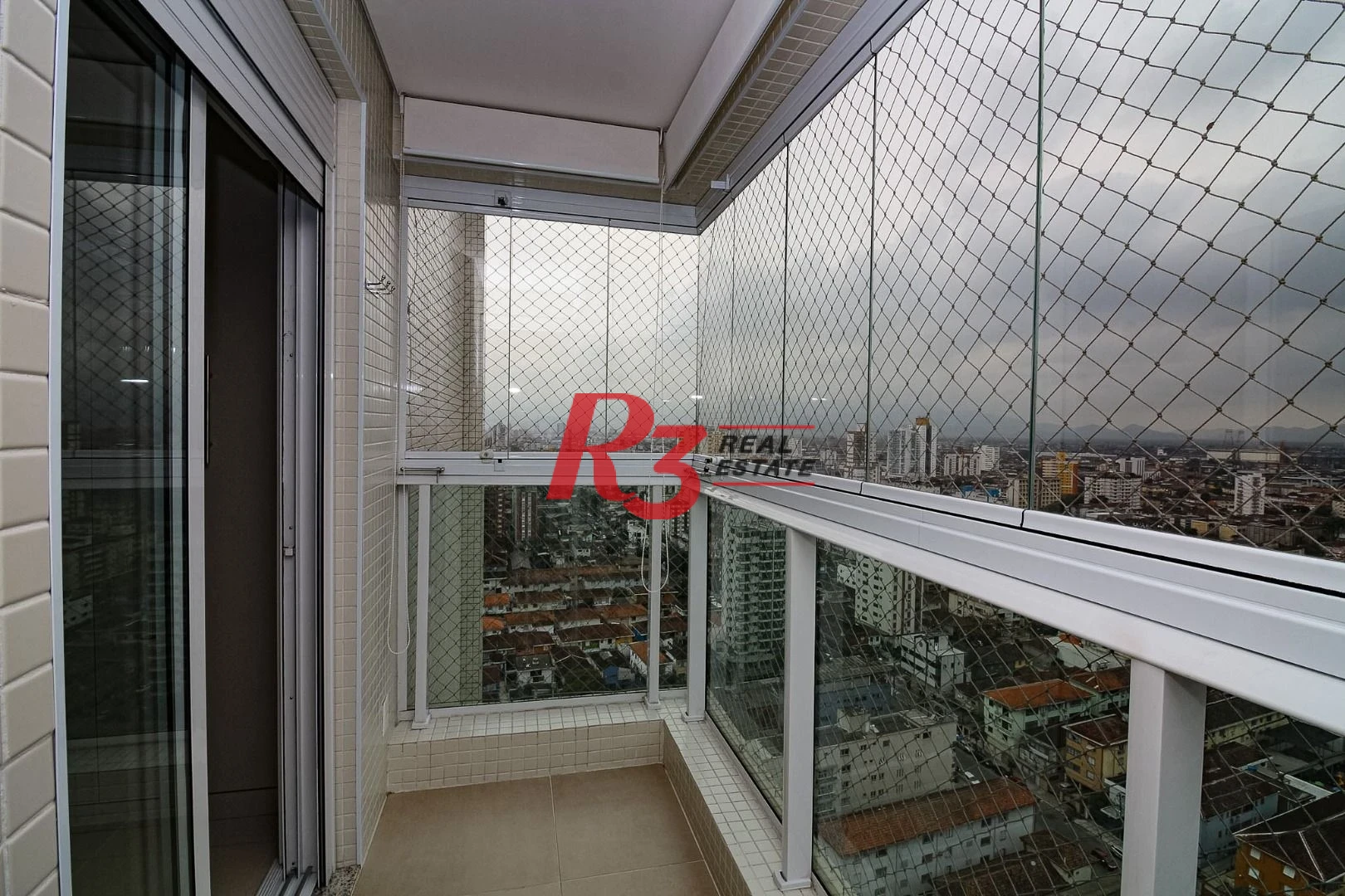 Apartamento com 3 dormitórios à venda, 170 m² por R$ 2.490.000,00 - Boqueirão - Santos/SP