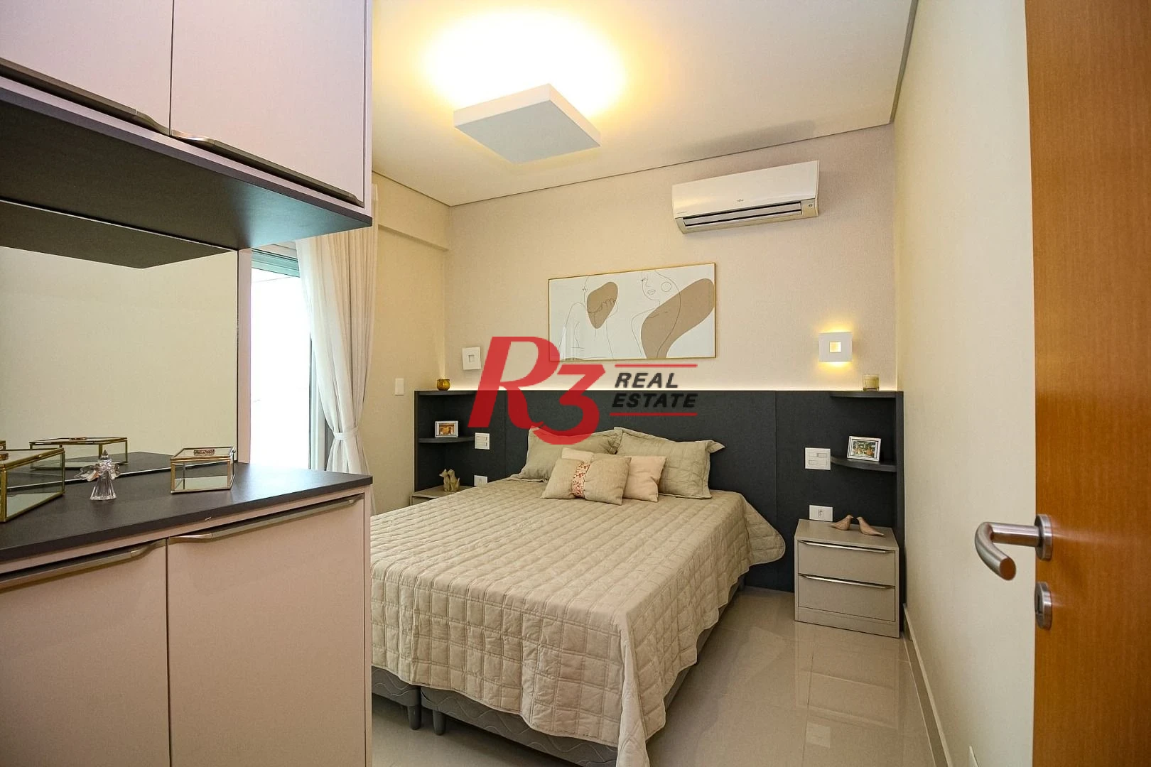 Apartamento com 3 dormitórios à venda, 170 m² por R$ 2.490.000,00 - Boqueirão - Santos/SP