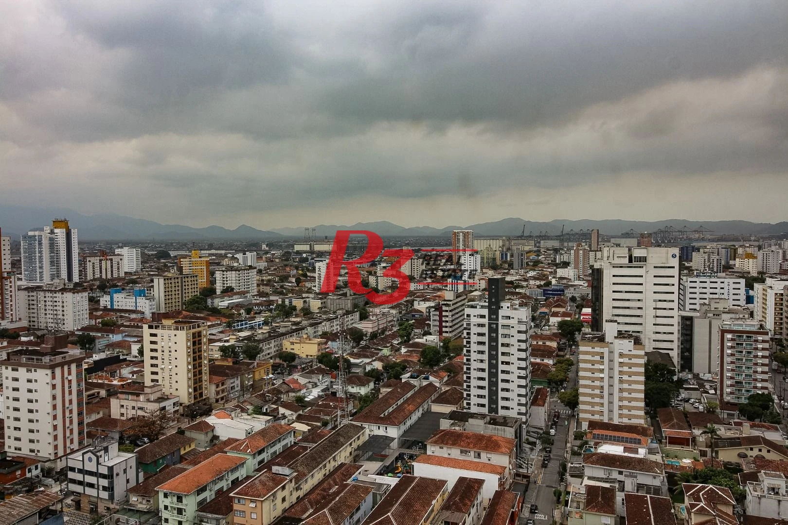 Apartamento com 3 dormitórios à venda, 170 m² por R$ 2.490.000,00 - Boqueirão - Santos/SP