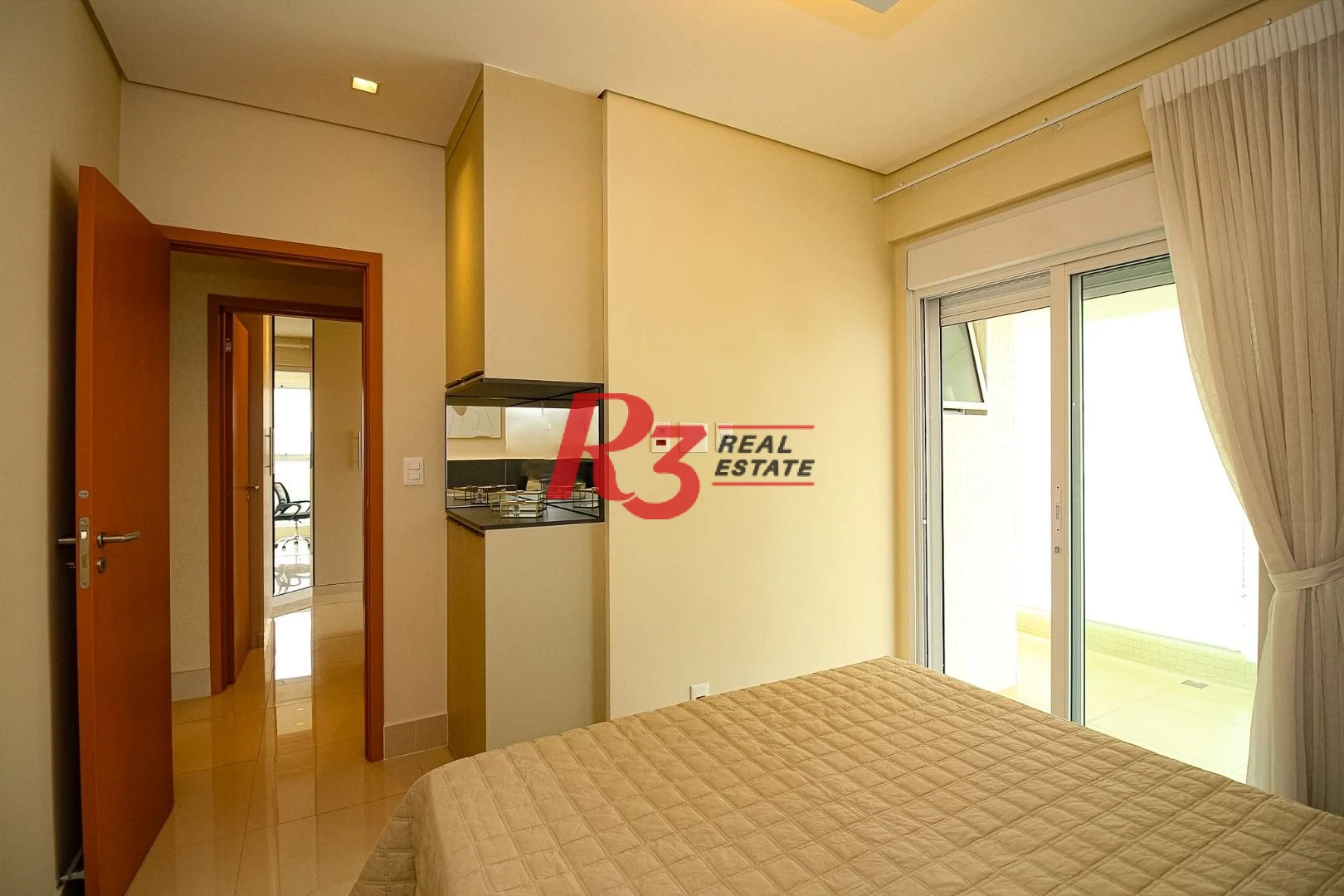 Apartamento com 3 dormitórios à venda, 170 m² por R$ 2.490.000,00 - Boqueirão - Santos/SP