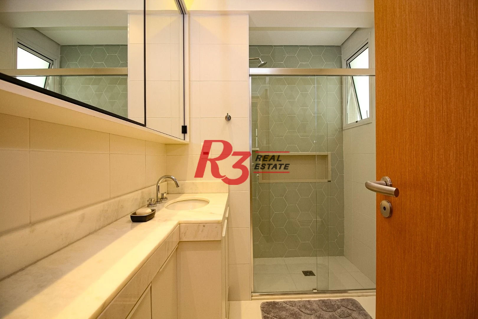 Apartamento com 3 dormitórios à venda, 170 m² por R$ 2.490.000,00 - Boqueirão - Santos/SP