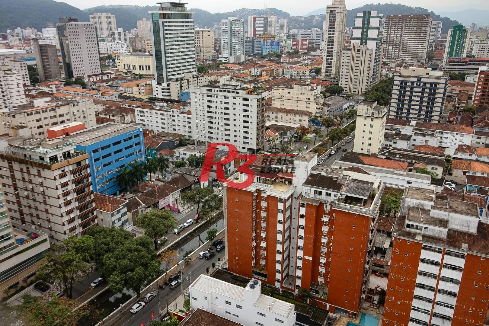 Apartamento com 3 dormitórios à venda, 170 m² por R$ 2.490.000,00 - Boqueirão - Santos/SP