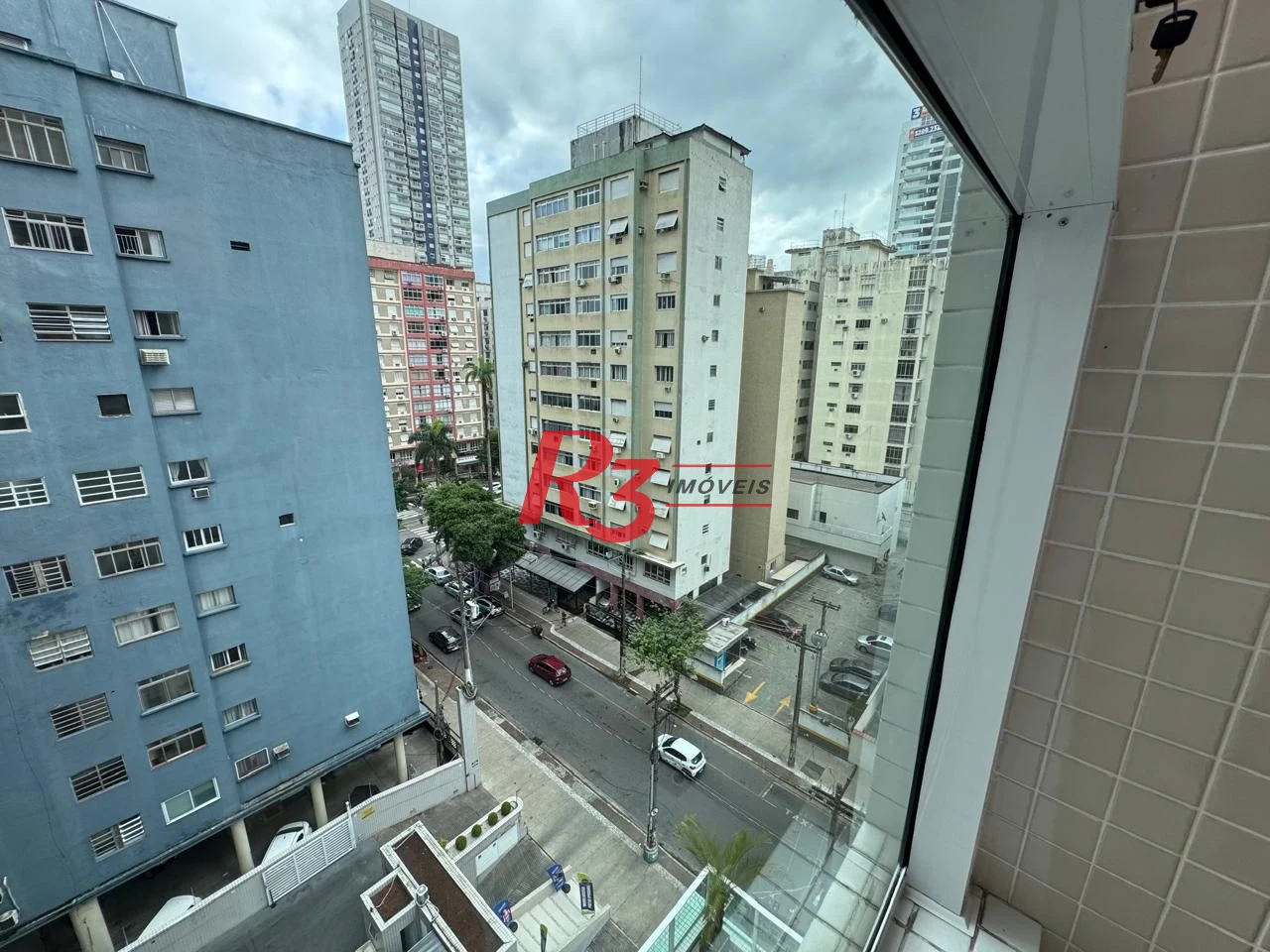 Apartamento com 1 dormitório para alugar, 50 m² por R$ 5.800,00/mês - Gonzaga - Santos/SP