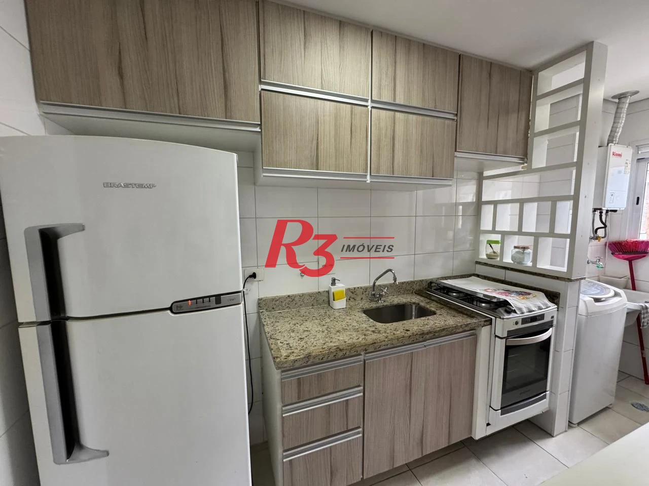 Apartamento com 1 dormitório para alugar, 50 m² por R$ 5.800,00/mês - Gonzaga - Santos/SP