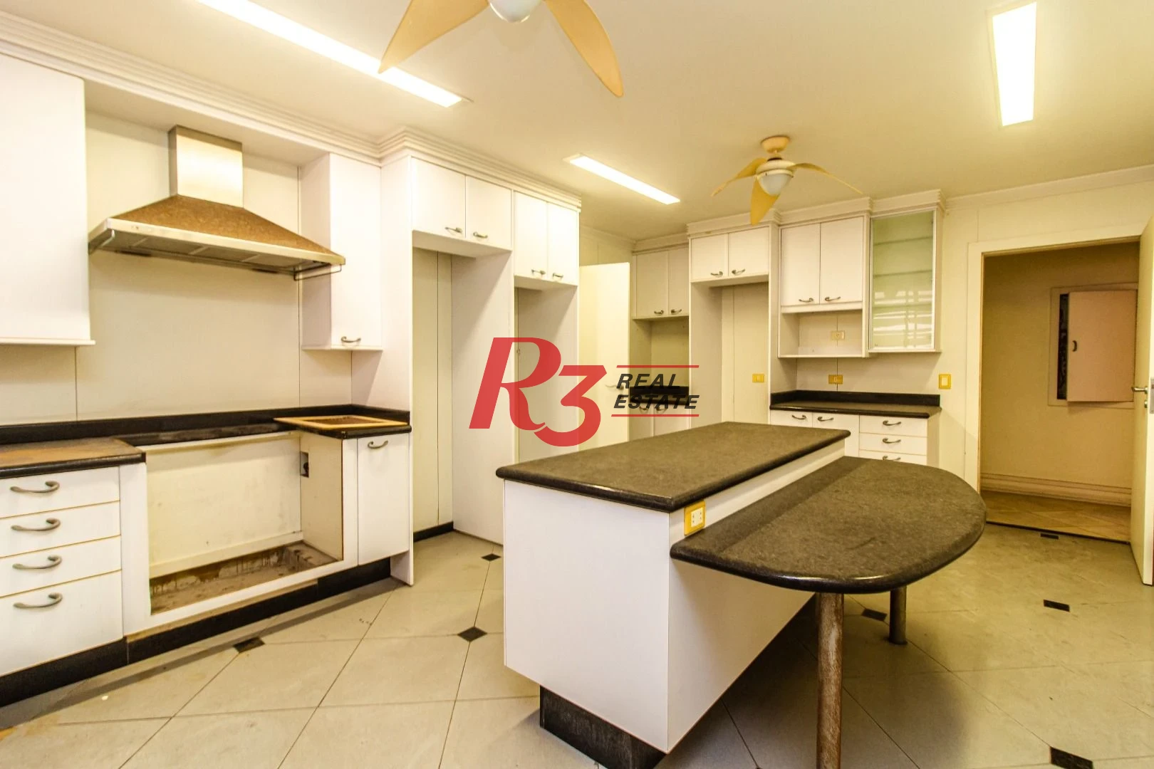 Apartamento com 5 dormitórios à venda, 532 m² - Gonzaga - Santos/SP