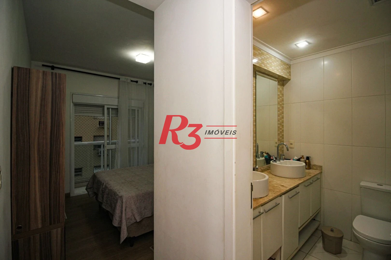 Apartamento com 4 dormitórios à venda, 204 m² por R$ 2.500.000,00 - Boqueirão - Santos/SP