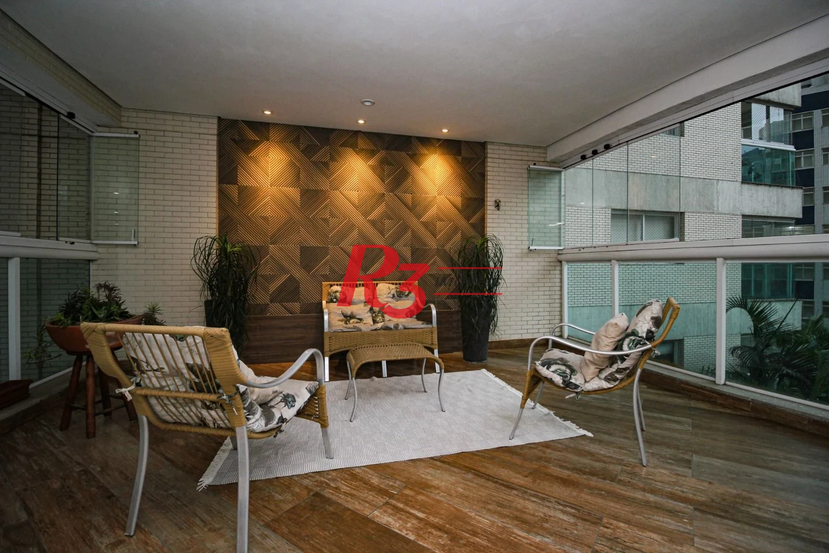 Apartamento com 4 dormitórios à venda, 204 m² por R$ 2.500.000,00 - Boqueirão - Santos/SP